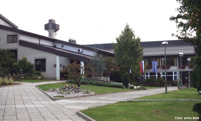 Grm Novo mesto - center biotehnike in turizma - Kmetijska šola Grm in biotehniška gimnazija